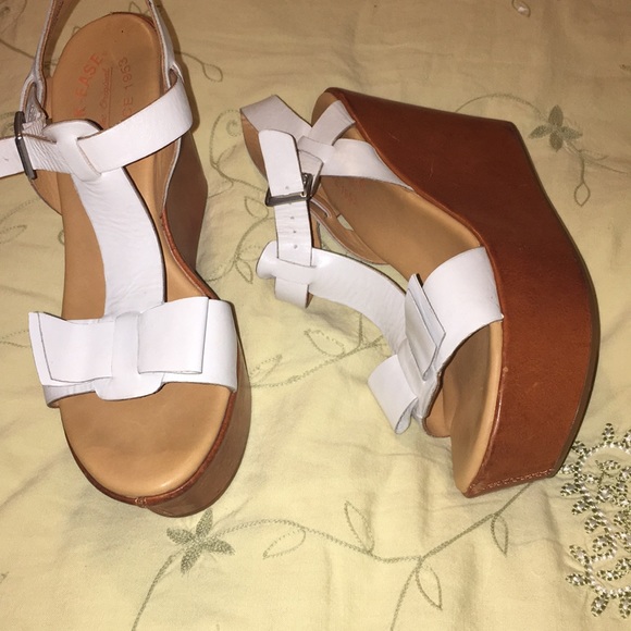 Kork-Ease Shoes - Kork-Ease white leather "Dixie" wedges Sz. 8